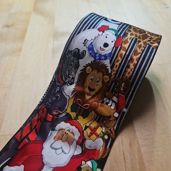Christmas Hallmark Yule Tie Santa & The Zoo Silk Tie - Picture 15 of 15
